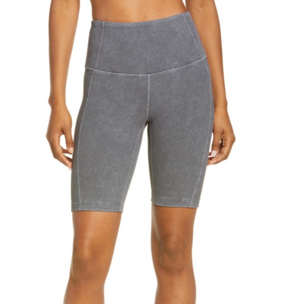 Zella Snow Wash Ribbed Bike Shorts